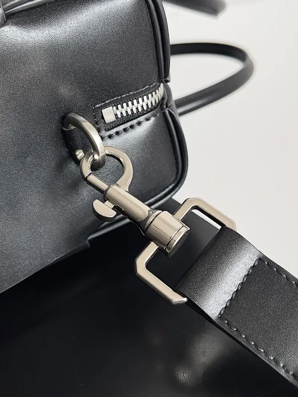 All categories 💚 Authentic bags 💚 BV 2025 new Bottega Veneta large plaid woven men's briefcase